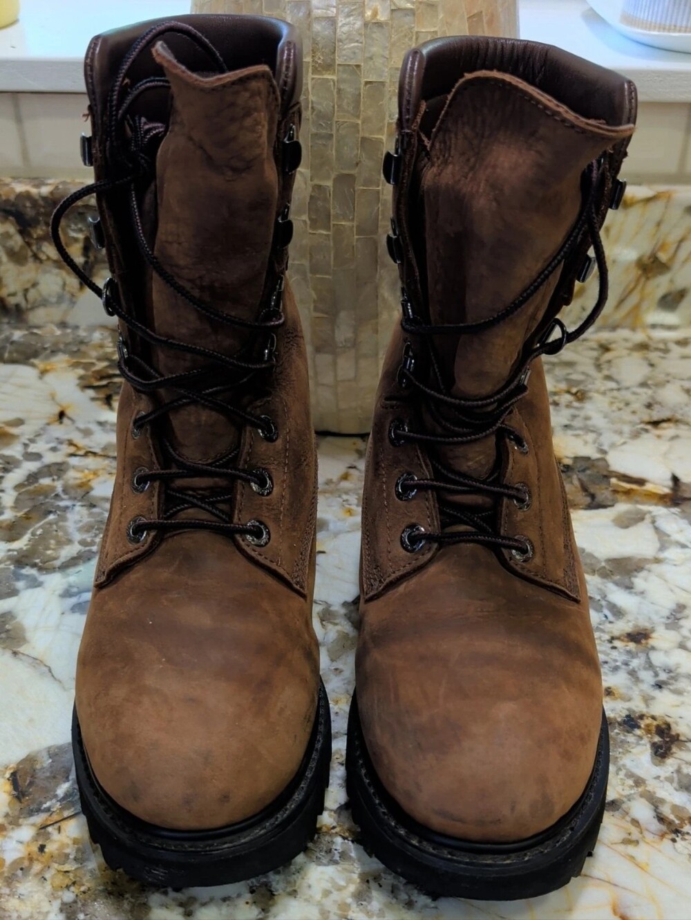 Cabela's Women's Brown Leather Waterproof Insulated Goretex Boots Lacer Size 8M